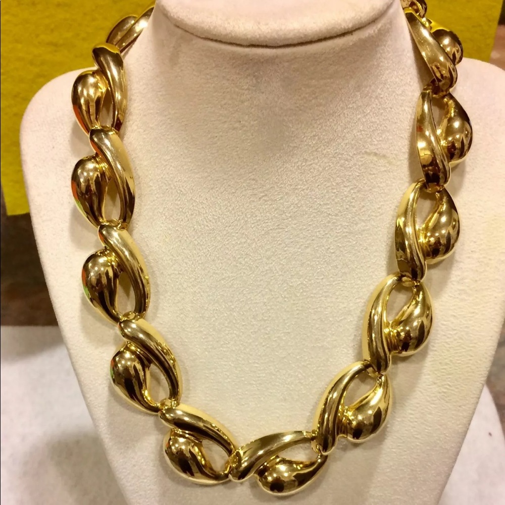 Vintage Chunky Gold Necklace